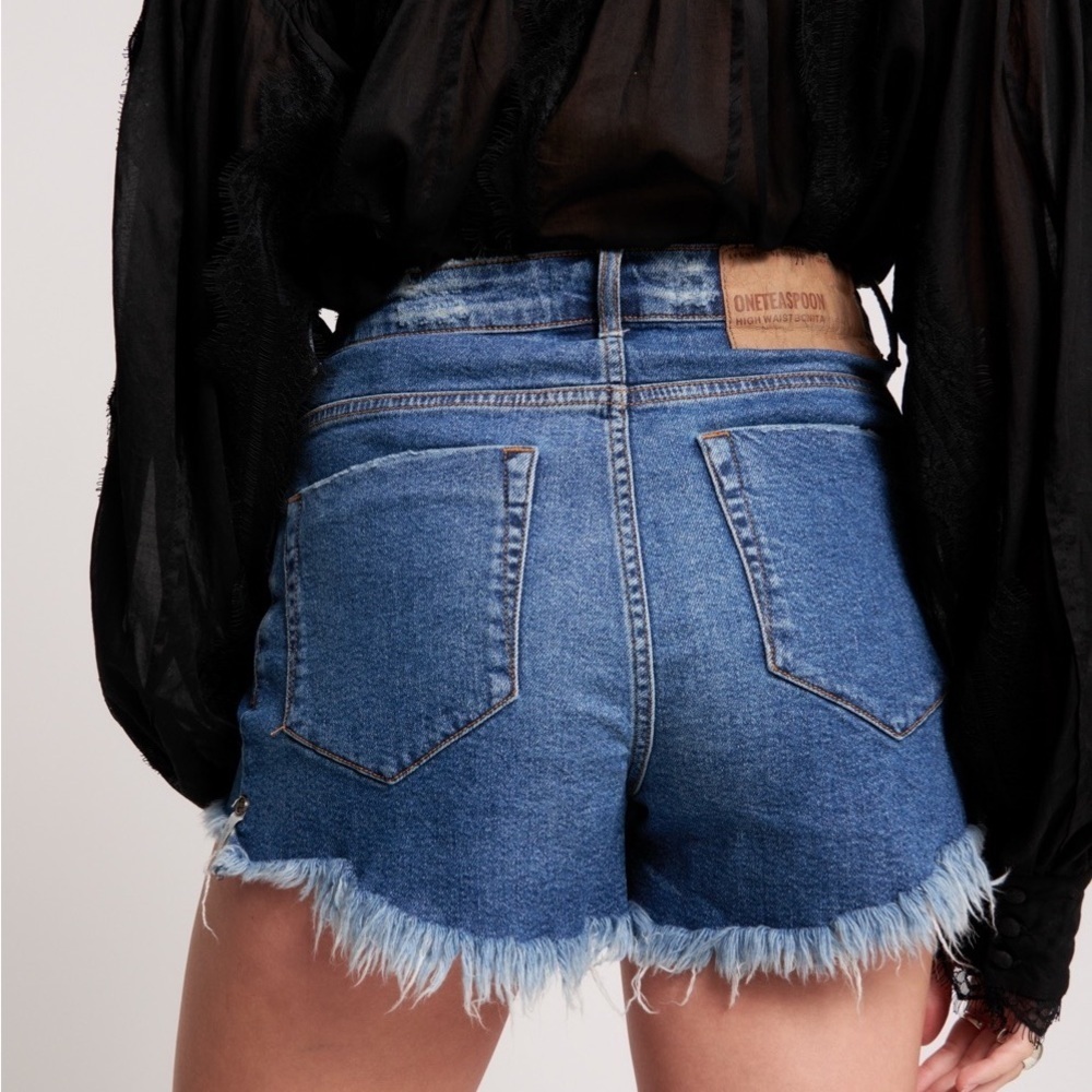 One by One Teaspoon Sz 24 High Waisted Distressed Bonita Denim Jeans Shorts